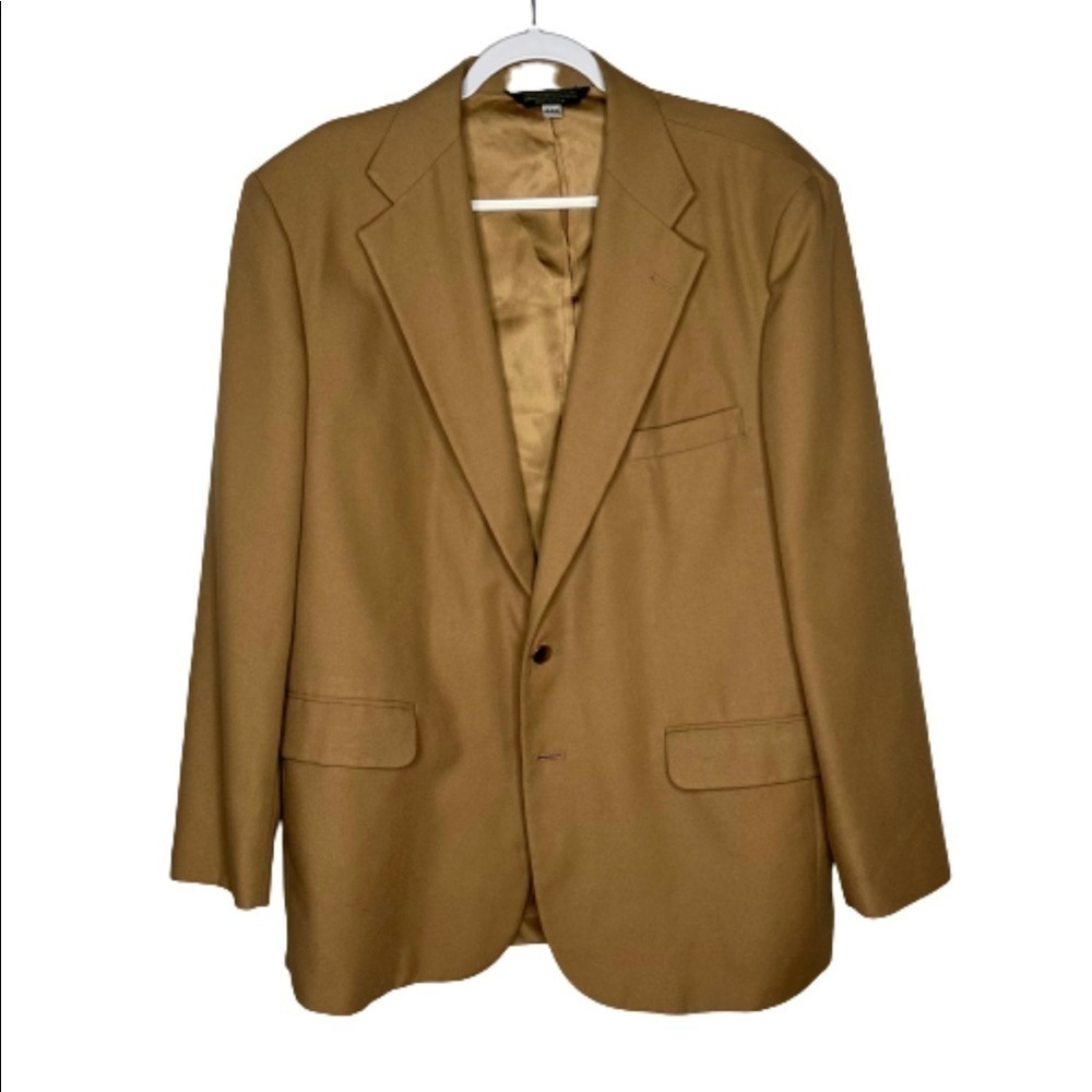 Vintage LL Bean Freeport Maine Tan Sports coat Size 44R Two Button.